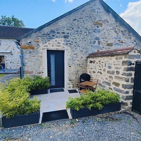 Maisonette Proche De Fontainebleau Ville-Saint-Jacques Exterior photo